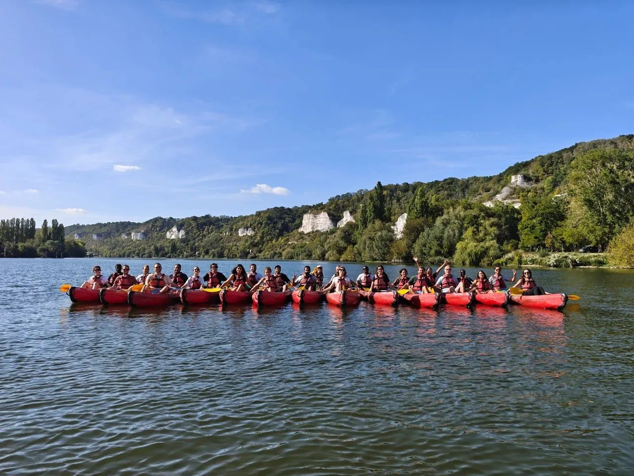 Sortie kayak pour la clientèle des Domaines de Gaston, animée par Rando’Events