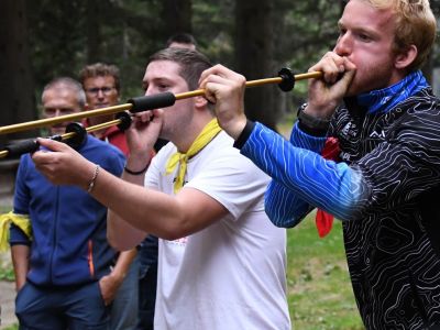 Sarbacane : challenge pr&eacute;cision en activit&eacute; de s&eacute;minaire d&rsquo;entreprise
