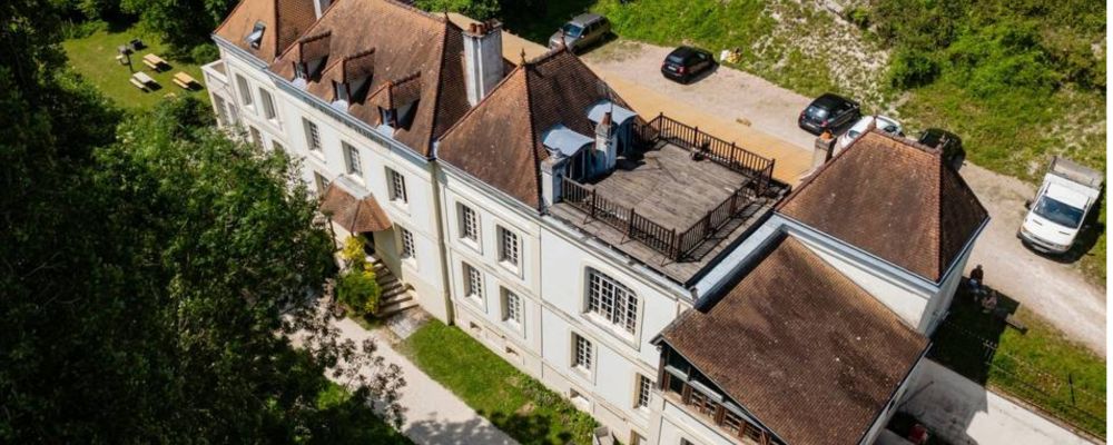 Vue a&eacute;rienne des Domaines de Gaston aux Andelys, lieu de s&eacute;minaire avec h&eacute;bergement