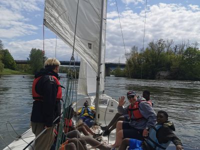 Sortie voile encadr&eacute;e : coop&eacute;ration et s&eacute;curit&eacute; pour scolaires