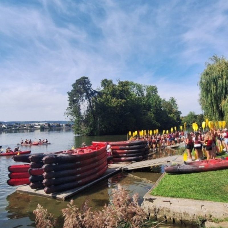Équipe Rando’Events organisant un événement outdoor en Normandie